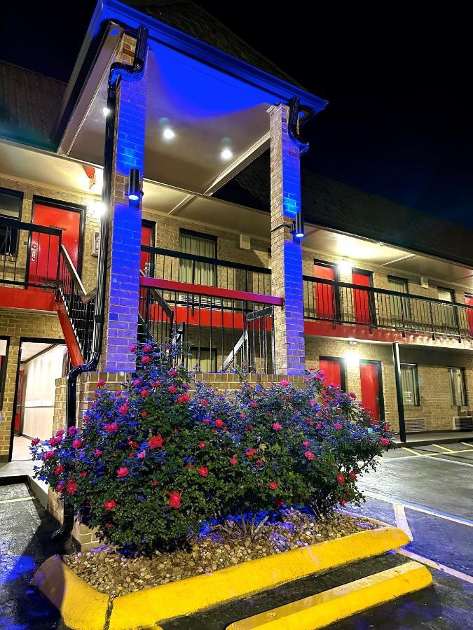 Travelers Elizabeth 3* Elizabeth City