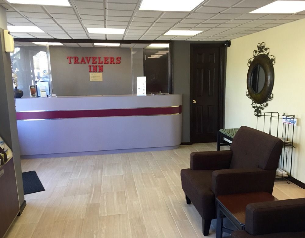Travelers Motel